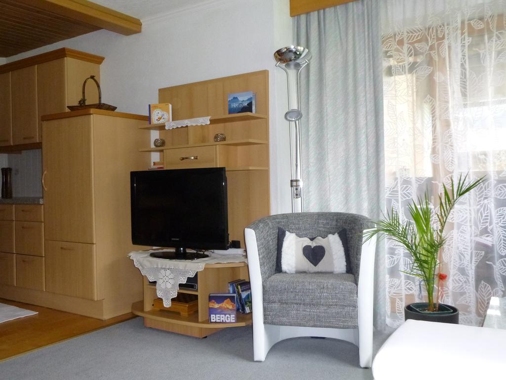 Ferienwohnungen Hauser Waidring Zimmer foto